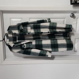 Long shacket green plaid